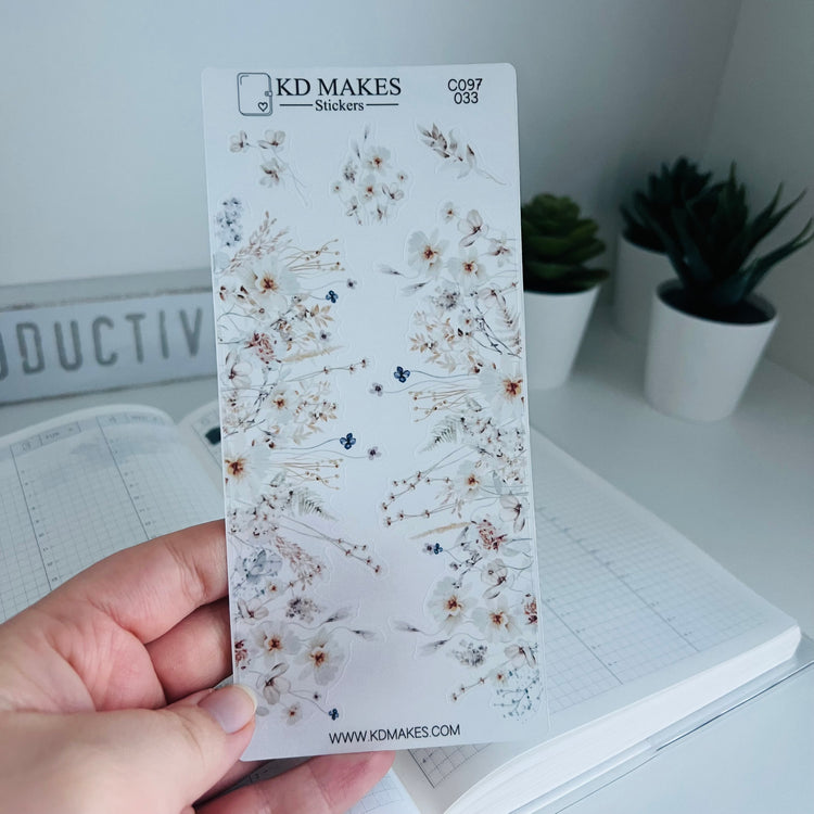 C097 | Winter's Floral | A5 Bottom Page Deco